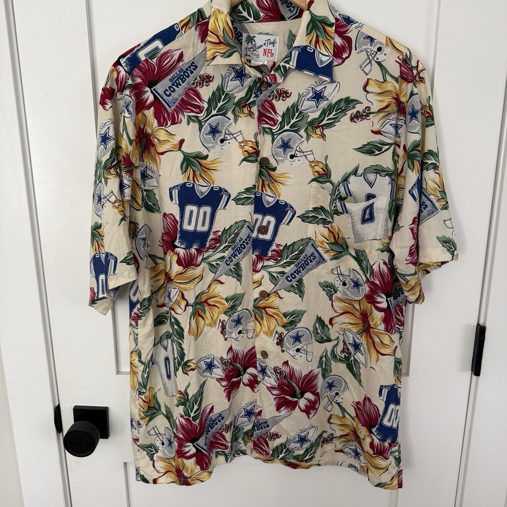 Vintage Hawaiian Dallas Cowboys Shirt Sun & Turf NFL Floral Unisex Size Large
